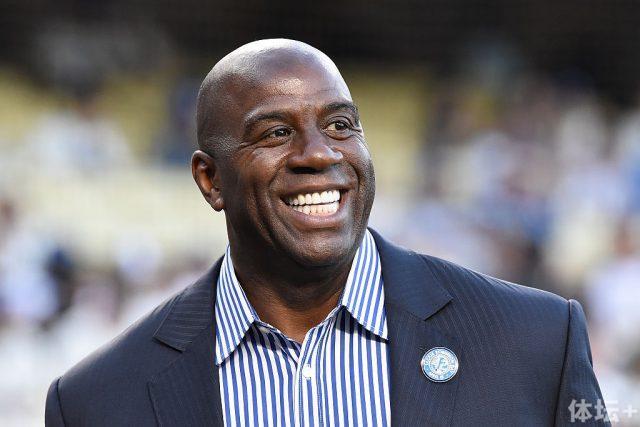 库里26+7+7里程悲 勇士不敌5连败猛龙近5战4负